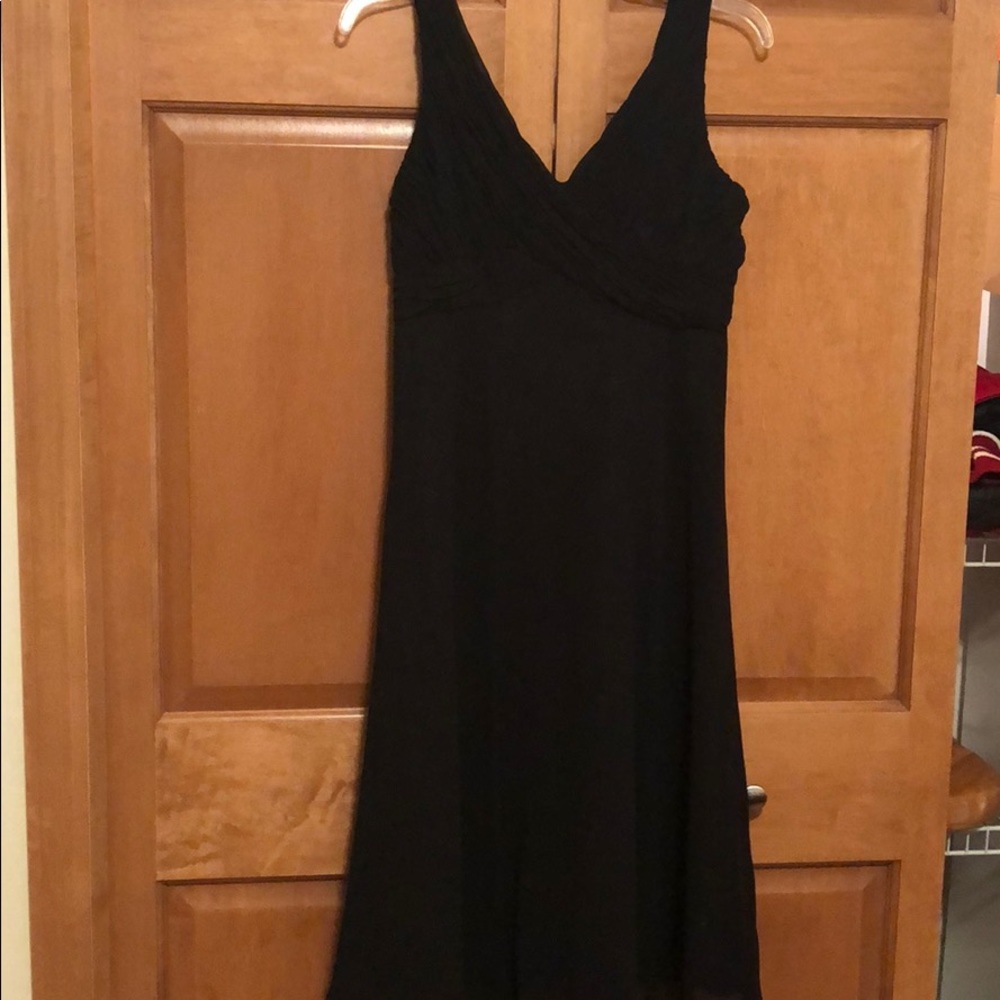 Black Jones wear cocktail dress.